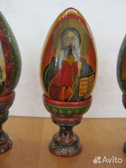 Деревянные пасхальные яйца. Дерево живопись