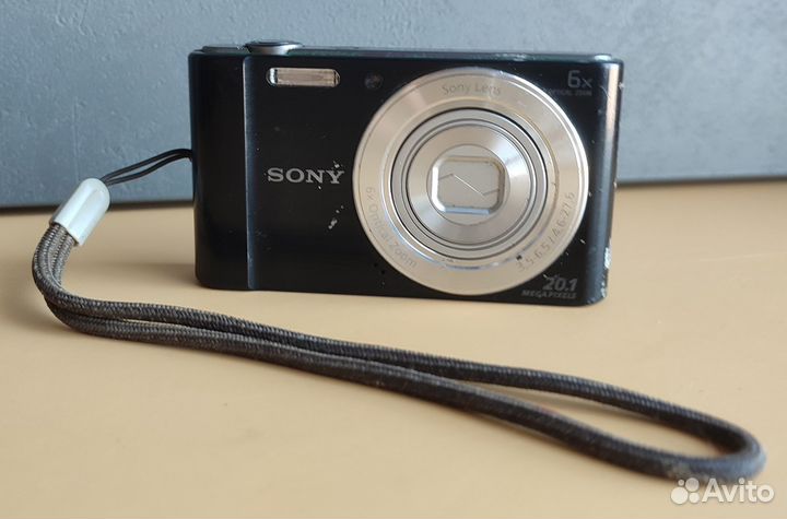 Sony SteadyShot DSC-W810 (Black)