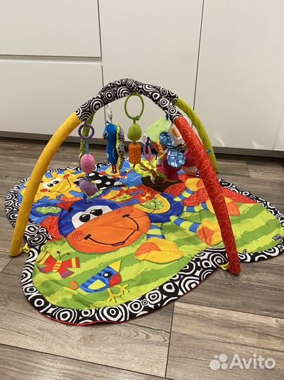 Развивающий коврик