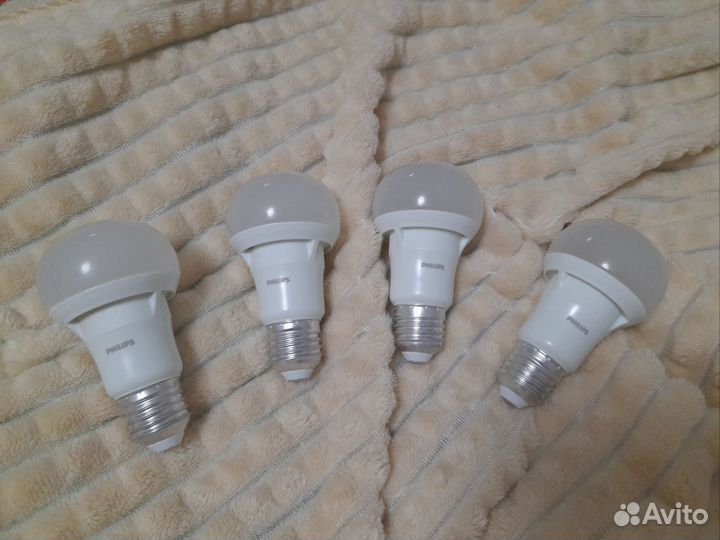 Лампа светодиодная Philips ESS ledbulb