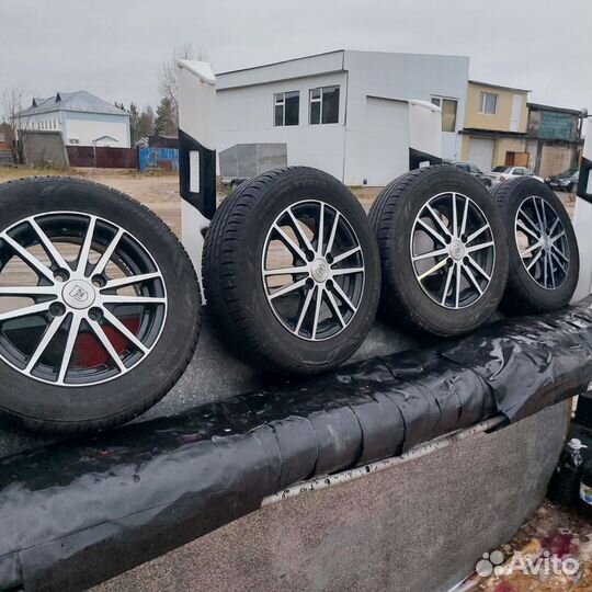 Firenza Nu Ice XT-01 13.00/75 R16