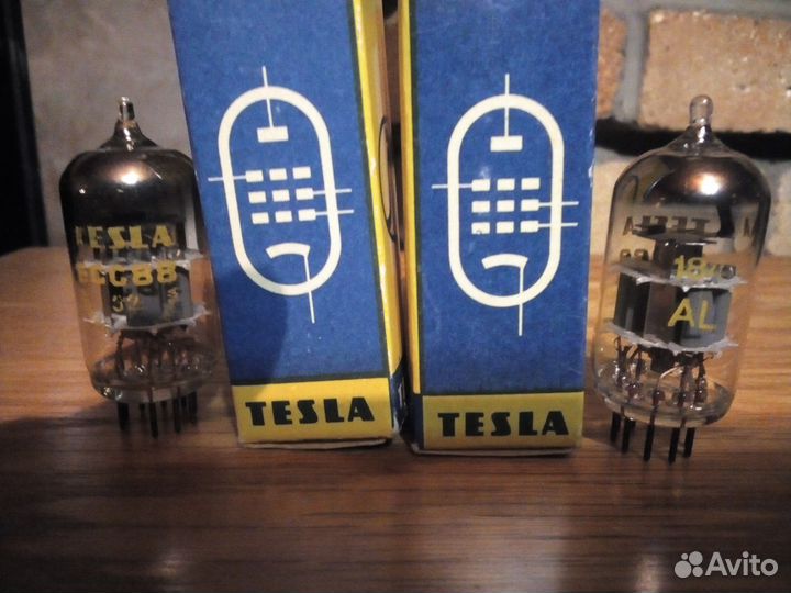 Радио лампы Ecc-88 Tesla