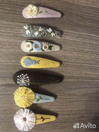 Заколки с вышивкой Blum lum новые