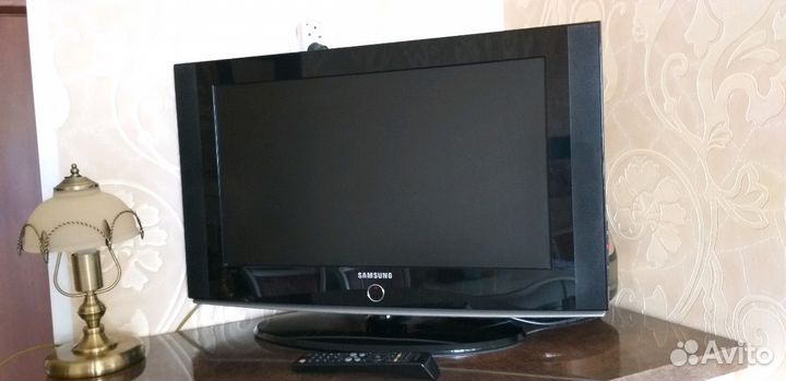 Телевизор samsung