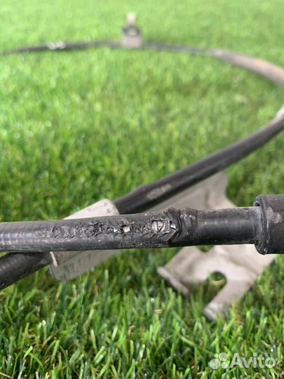 Трос ручника левый Ford Mustang 6 S550 рест. 2020