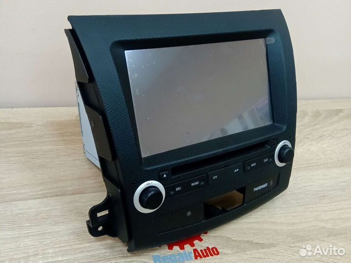 Магнитола для Outlendr