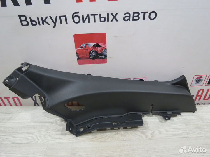 Обшивка стойки задняя правая Hyundai Solaris 2