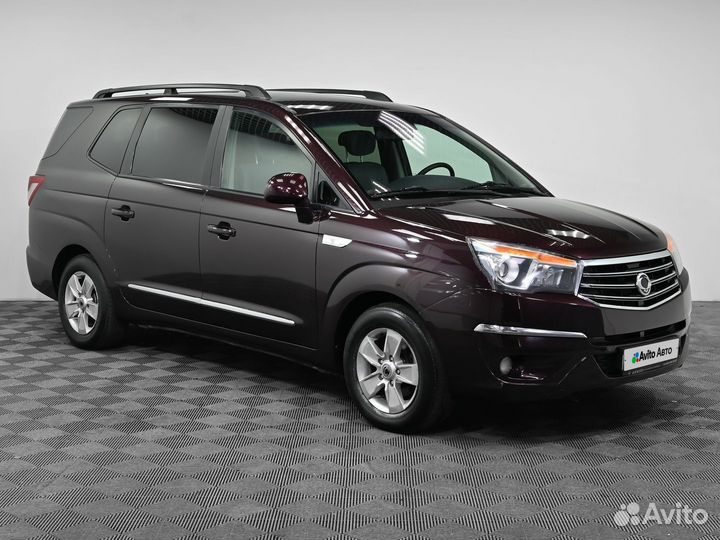 SsangYong Stavic 2.0 AT, 2013, 147 000 км