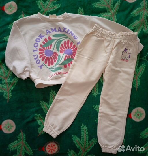 Свитшоты для девочки 104-110