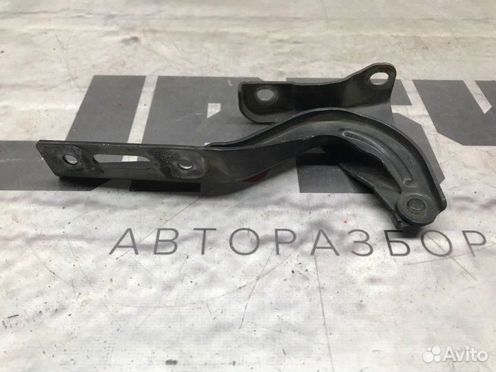 Петля капота передняя левая Honda Cr-V RE4 K24A