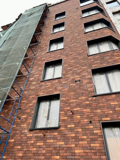 3-к. квартира, 99,7 м², 2/5 эт.