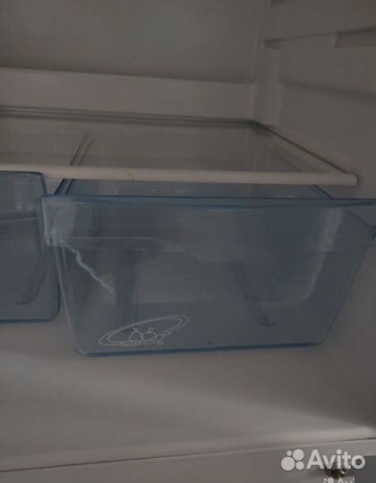 Холодильник позис