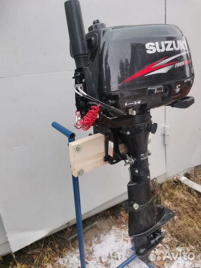 Мотор на лодку