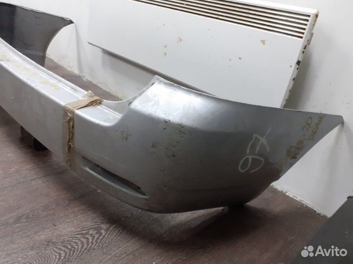 Бампер задний Toyota Ipsum