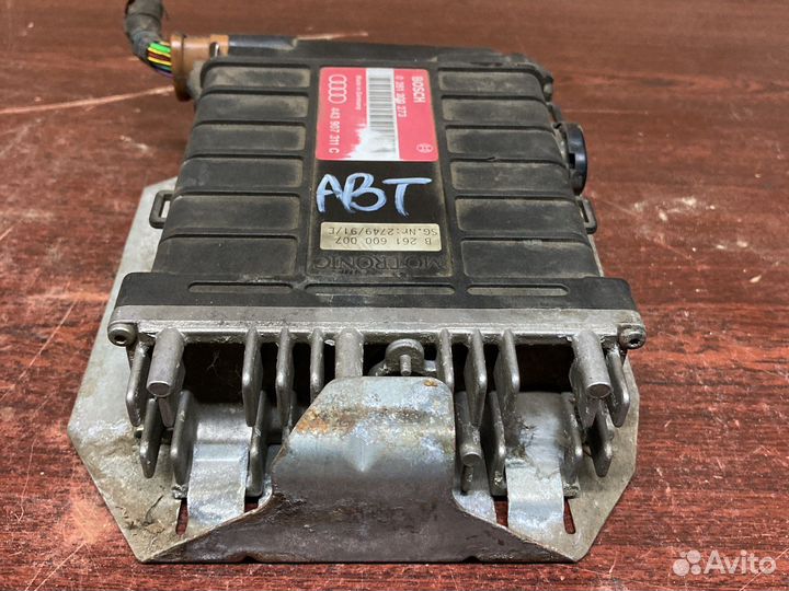 Блок управления двигателем ауди 80 б4