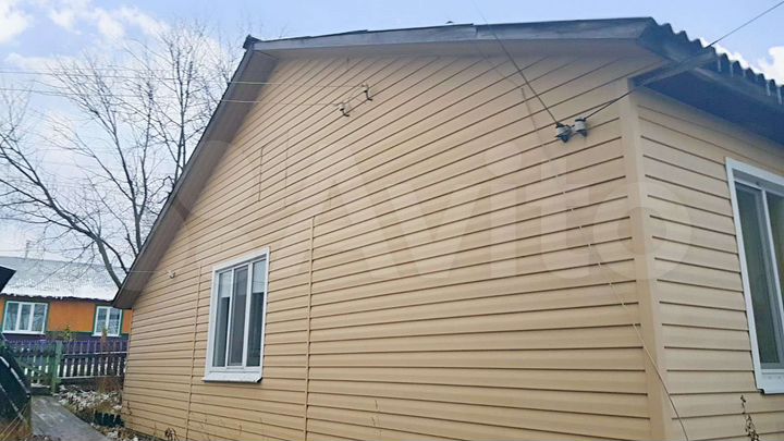 Дом 63 м² на участке 6 сот.