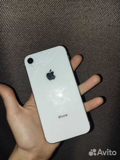 iPhone Xr, 64 ГБ