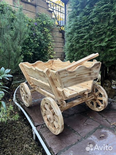 Тележка на колесах.Декор для сада