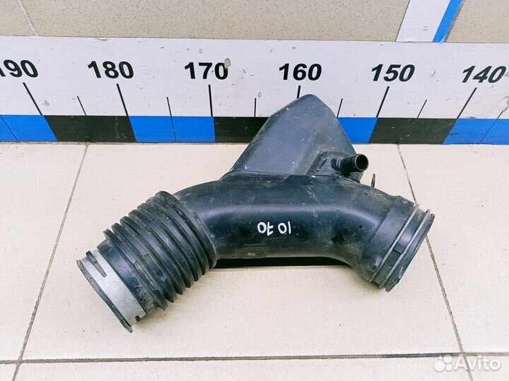 Патрубок воздушного фильтра RAV 4 2013