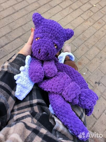 Плюшевый дракон комфортер