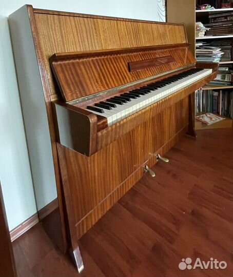 Фортепиано petrof 1975г
