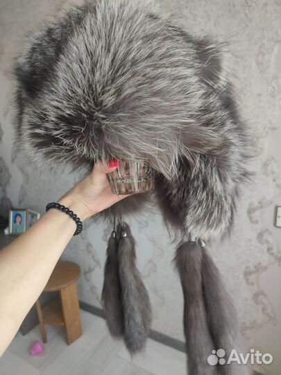 Шапка женская, чернобурка