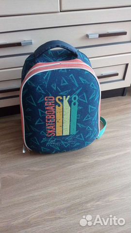 Каркасный рюкзак с ортопедической спинкой