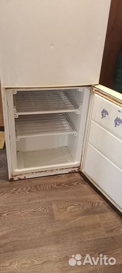 Холодильник Candy бу