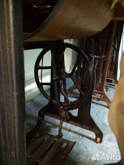 Швейная машинка рабочая