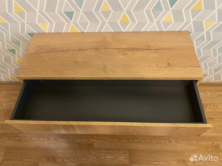 Тумба подвесная в прихожую