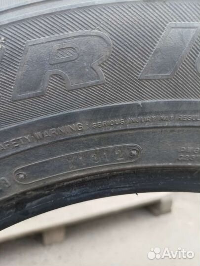 Dunlop SP Winter Ice 01 235/65 R17