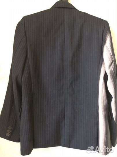 Костюм тройка