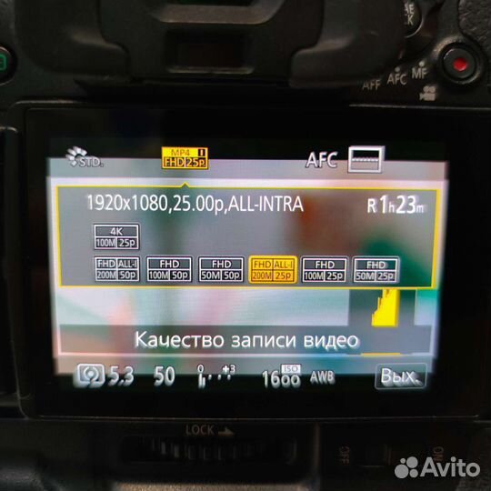 Panasonic GH4 + батарейный блок