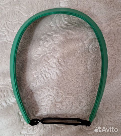 Кокошник современный зеленый новый