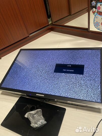 Телевизор ЖК 32 дюйма erisson б/у