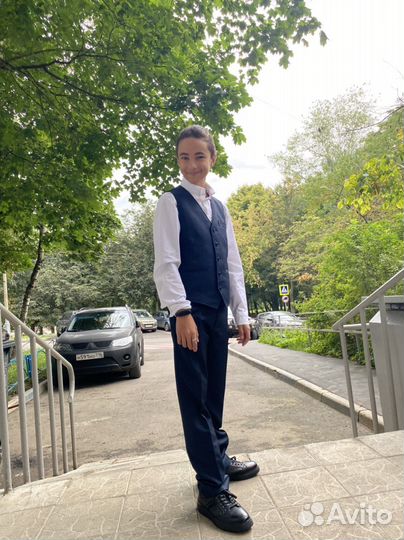 Костюм для мальчика 152 см