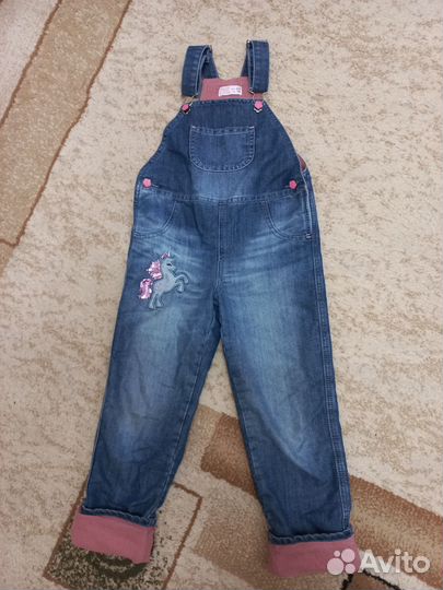 Джинсовый комбинезон для девочки