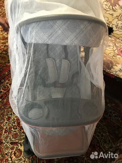 Прогулочная коляска