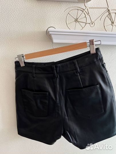 Шорты Mango женские