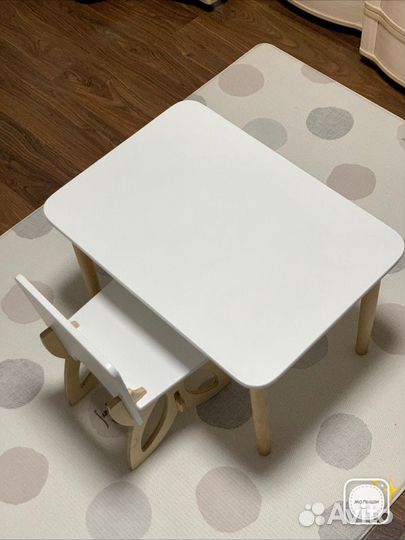 Детский стол и стул новый из дерева
