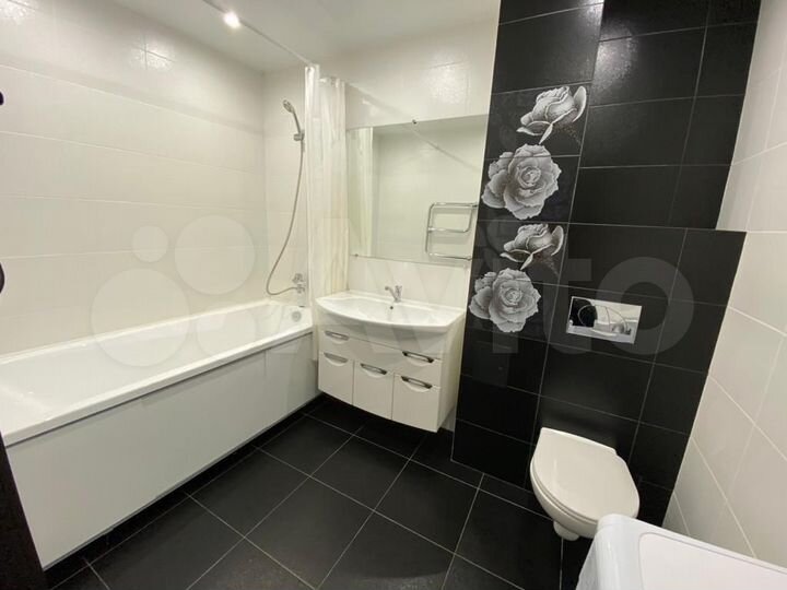 2-к. квартира, 84 м², 12/12 эт.