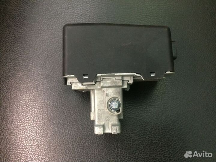 Замок, блокиратор рулевой колонки Renault Arkana