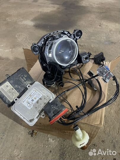Внутренности фары ксенон volkswagen tiguan