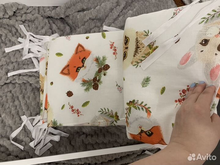 Бортики подушки в кроватку