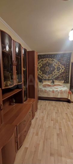 Комната 19 м² в 2-к., 3/5 эт.