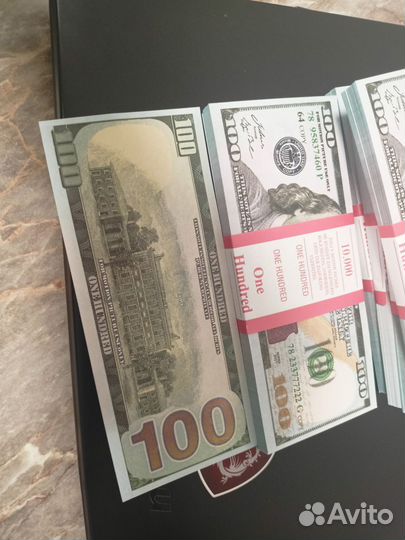 50 тыс бутафорских долларов (5 пачек 100 дол)