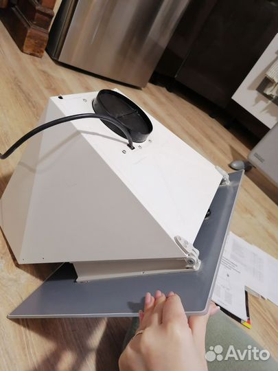 Наклонная вытяжка Schaub Lorenz SLD DL5118