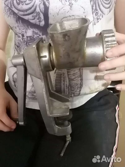 Мясорубка ручная бу