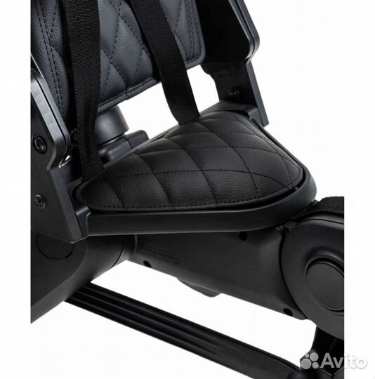 Трехколесный велосипед с ручкой