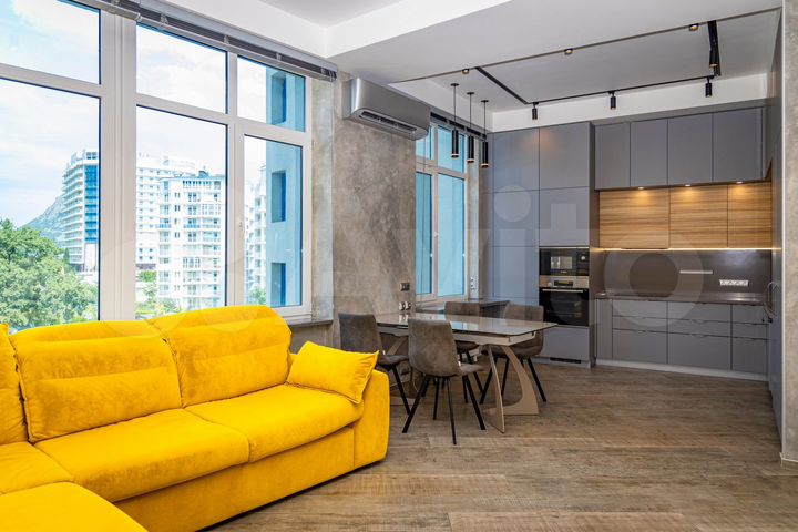 4-к. квартира, 150 м², 3/8 эт.